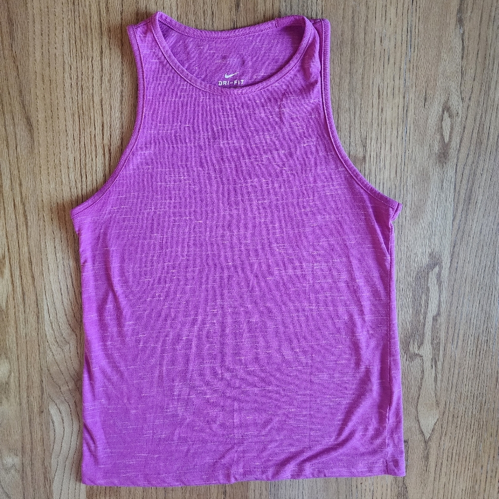 Nike Women's Pink Everyday Activewear Crewneck Sleeveless Dri-Fit Top Small S